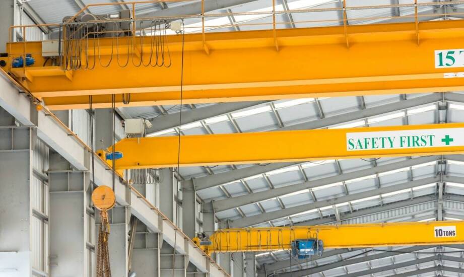 Jakie komponenty do suwnic są kluczowe w utrzymaniu efektywności?