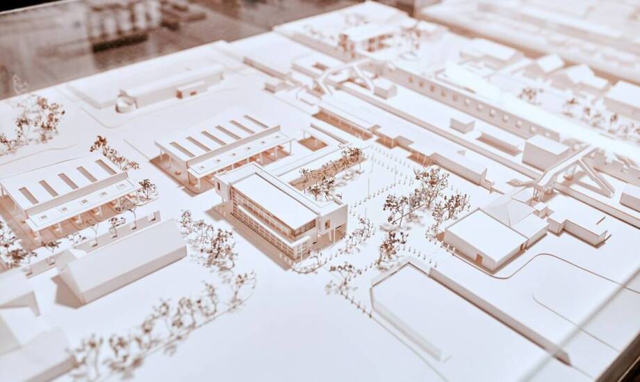 Jakie wyzwania stawia projektowanie publicznych przestrzeni przed architektami?