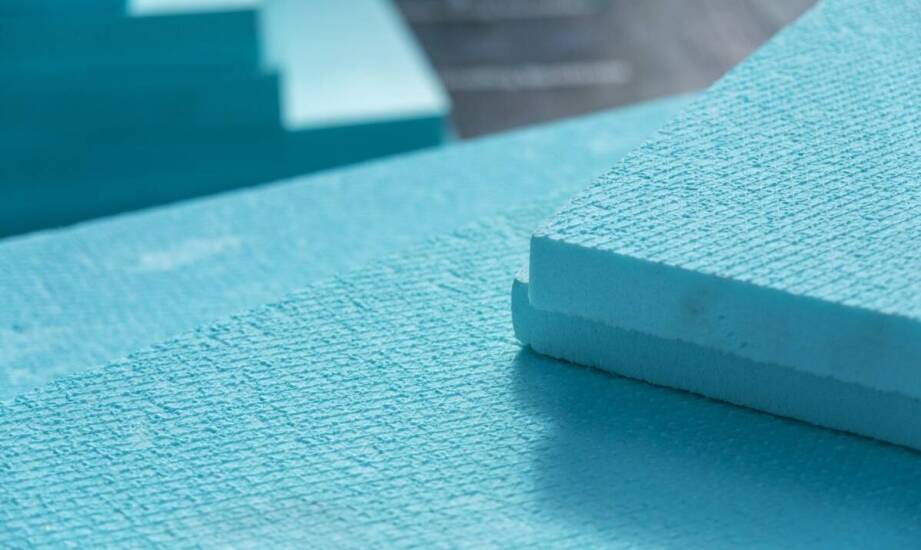 Pianki z tworzyw sztucznych a energetyczna efektywność budynków