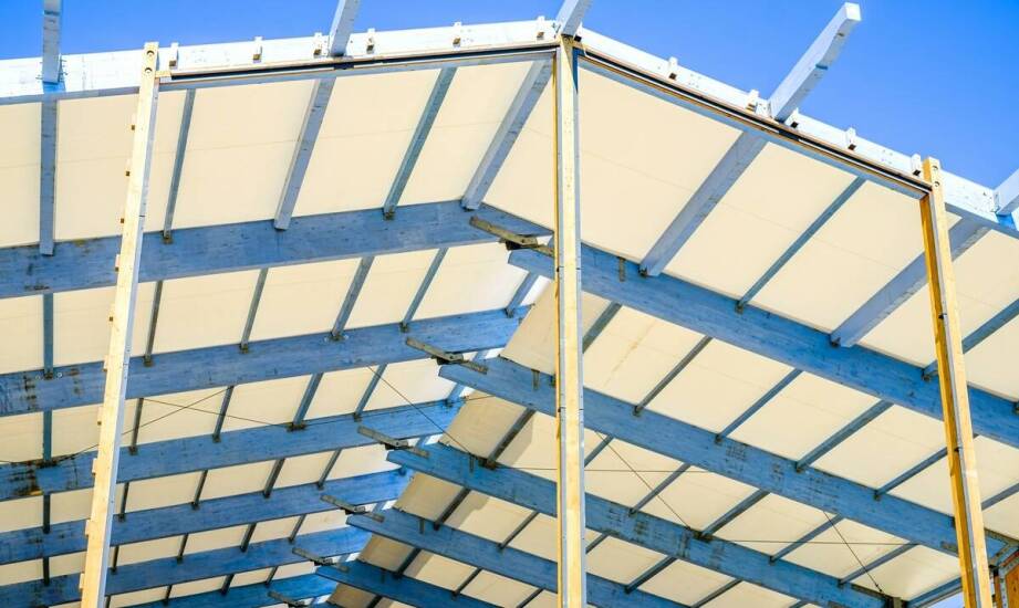 Jakie są najlepsze praktyki w zabezpieczeniach ppoż. dla konstrukcji stalowych?