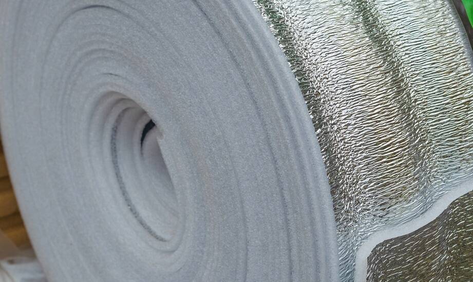 Rola tekstolitu w produkcji elektroizolacyjnych komponentów