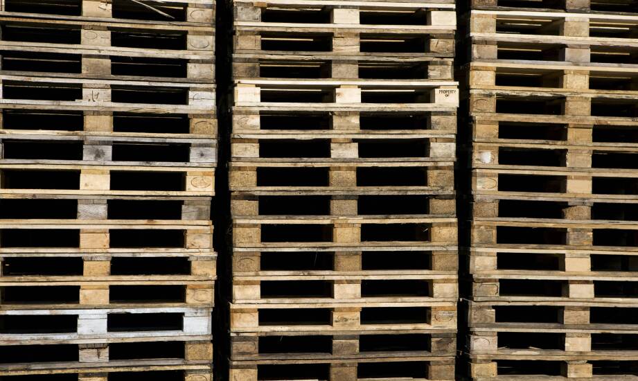 Zastosowanie kapturów na palety w przemyśle spożywczym.