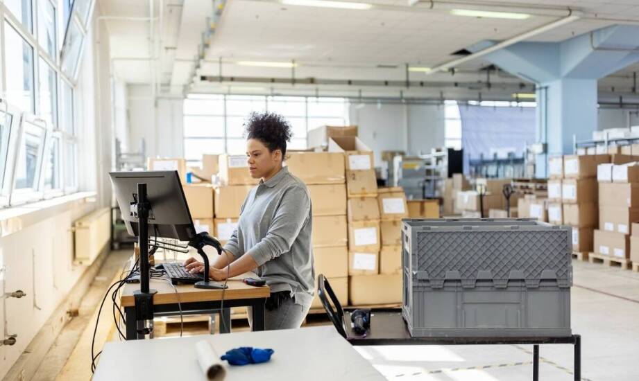 Analiza kosztów i korzyści z inwestycji w paletyzatory do opakowań