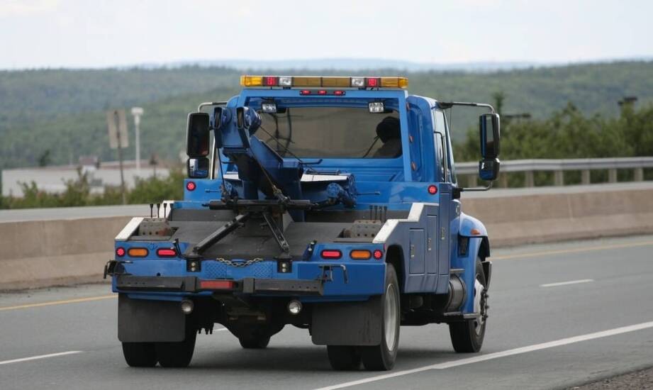 Jak technologie wpływają na efektywność holowania TIR-ów?