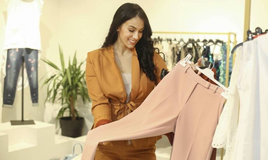 Sukienki w Grudziądzu – co wyróżnia propozycje od polskiego producenta?