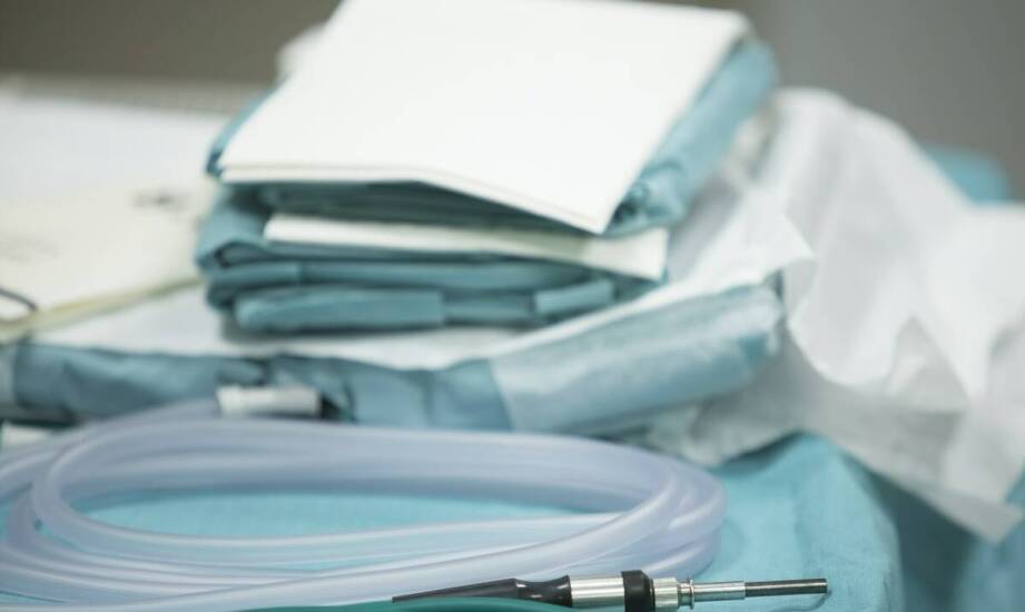 Podfoliowane serwety – kluczowy element wyposażenia medycznego