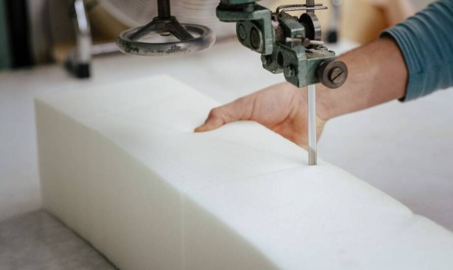 Zrównoważony rozwój a wybór maszyn do cięcia pianki