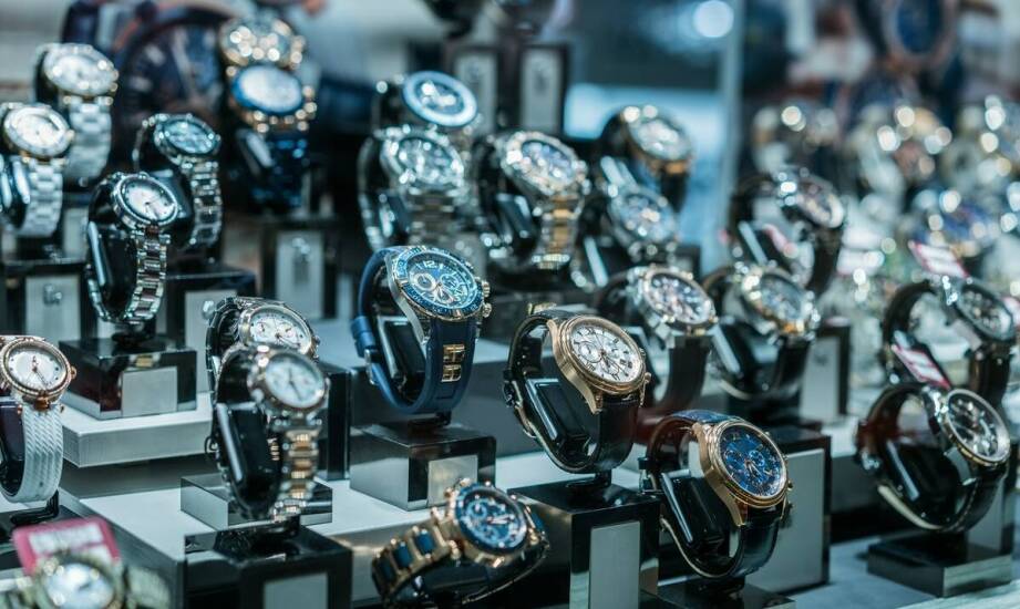 Różnorodność modeli zegarków Timex dla dziewczynek – przegląd oferty