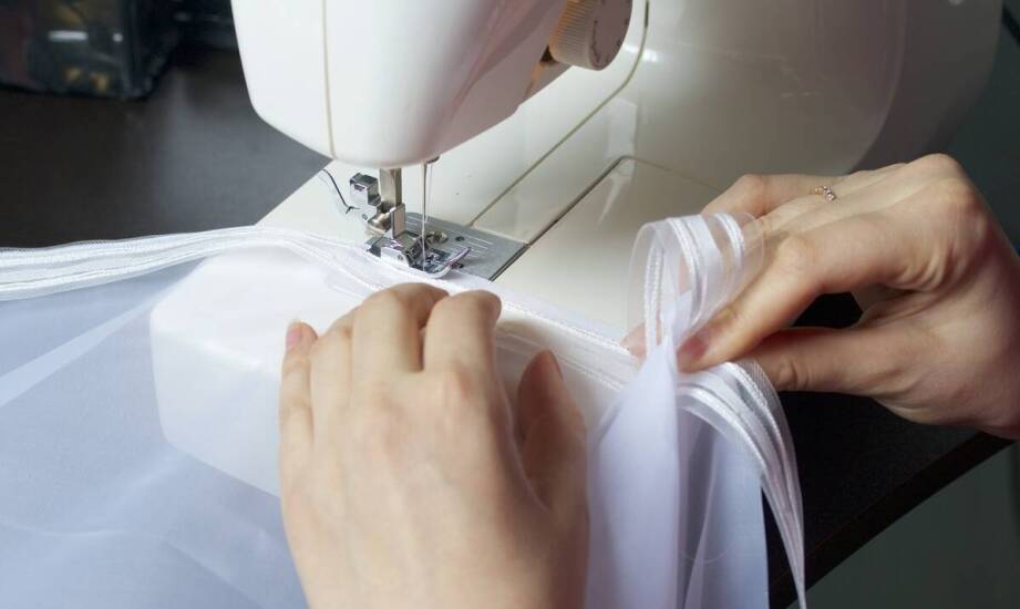 Wpływ profesjonalnego szycia obrusów na jakość i trwałość produktów