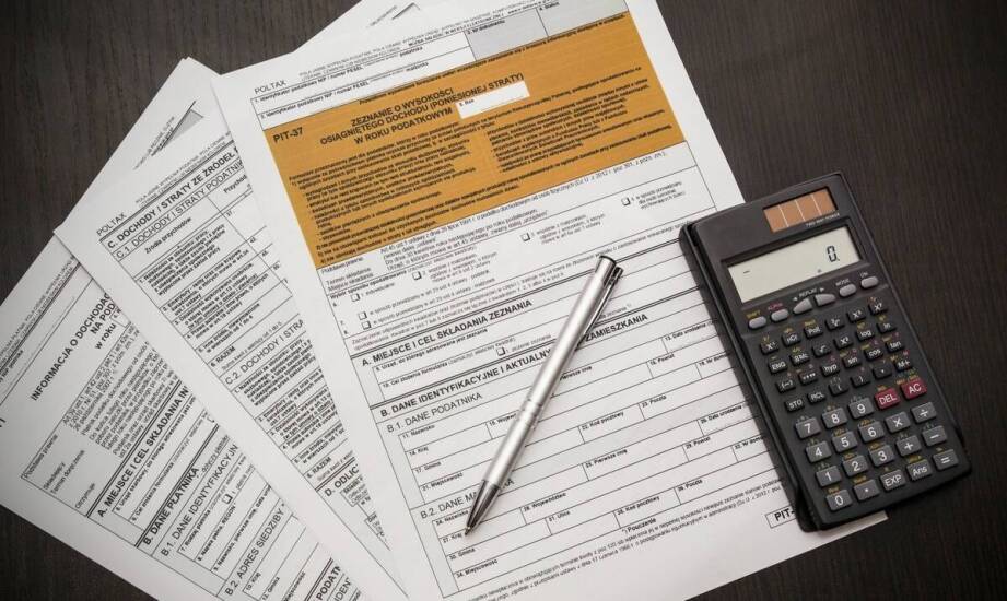 Zastosowanie kadrowo-płacowych usług w kontekście sprawozdawczych obowiązków stowarzyszeń