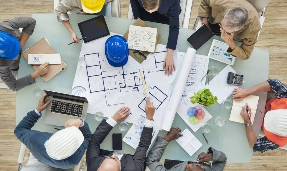 Jak strategiczne doradztwo może wspierać rozwój projektów budowlanych?