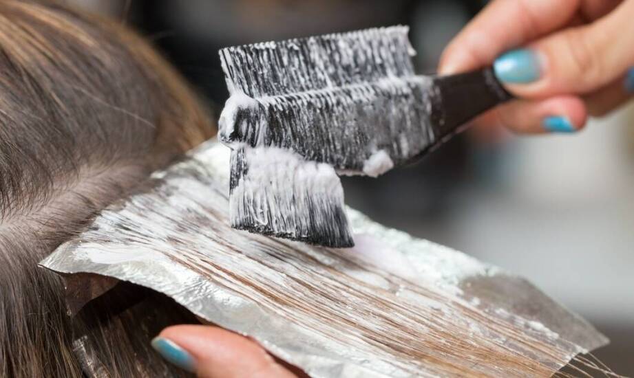 Jak koloryzująca pianka do włosów może zmienić Twoją stylizację?