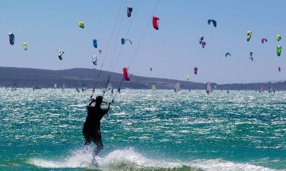 Jakie są zalety organizacji kitesurfingowych eventów w Brazylii?