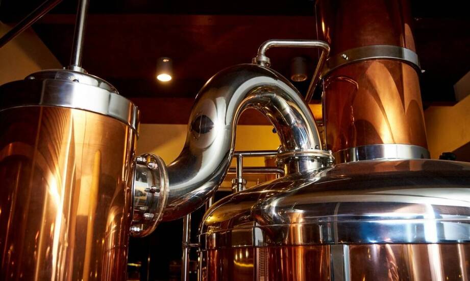 Innowacyjne technologie w produkcji elektrycznych destylatorów: co nowego na rynku?