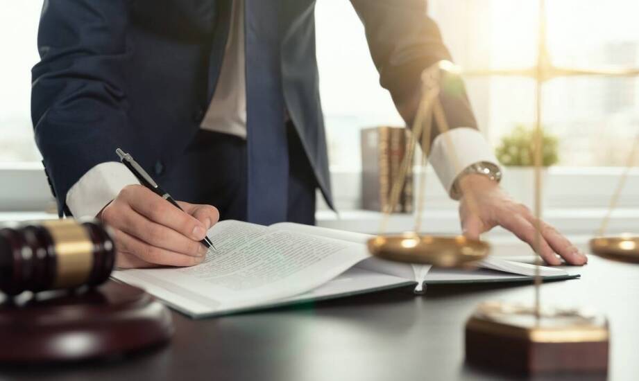 Skuteczna windykacja należności dzięki wsparciu radcy prawnego w Gdyni