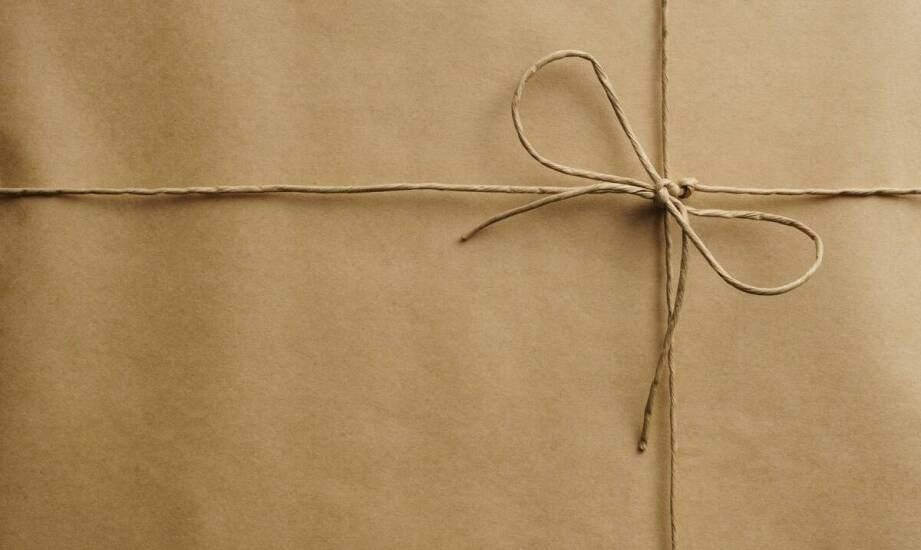 Papier pakowy w praktyce: Przewodnik po jego zastosowaniach