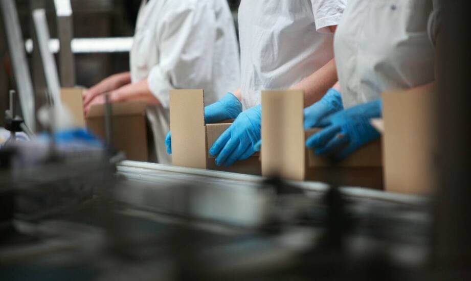 Jak druk offsetowy wspiera branding poprzez wysokiej jakości opakowania?