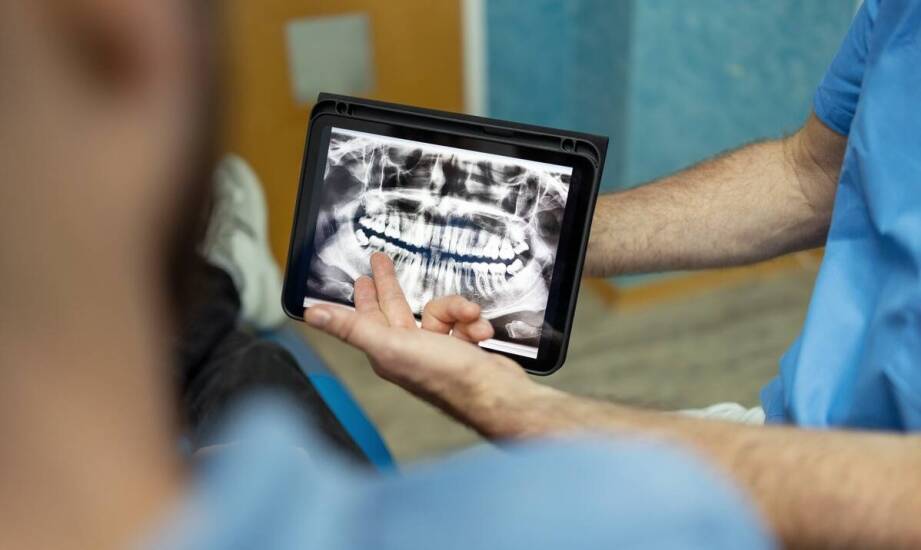 Jakie są zalety cyfrowej diagnostyki RTG w klinikach stomatologicznych?