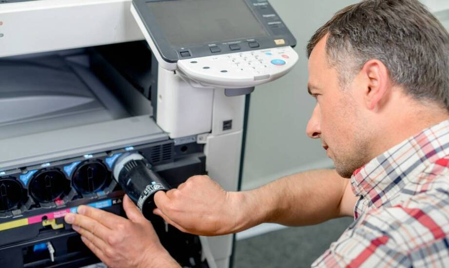 Optymalizacja działania biura dzięki profesjonalnemu serwisowi do kopiarek