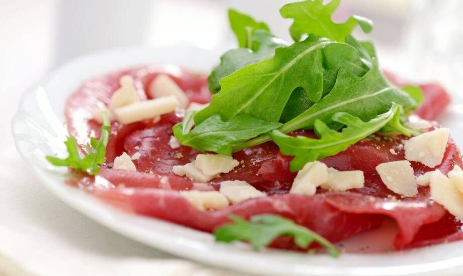 Carpaccio z trufli - propozycja dla miłośników wykwintnego smaku