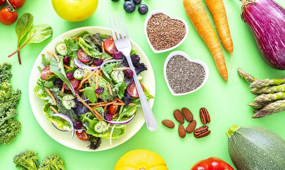 Jak dietetyczne jedzenie wpływa na proces starzenia się organizmu?