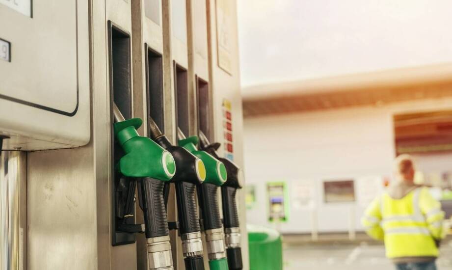 Wpływ kolorystyki RAL regałów na estetykę stacji paliw