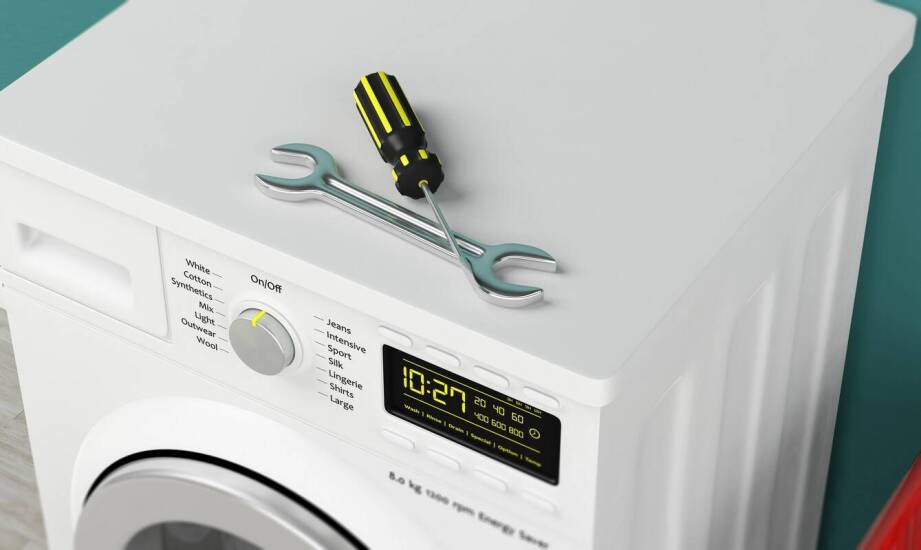 Domowe pranie garniturów – jakie są jego ograniczenia?