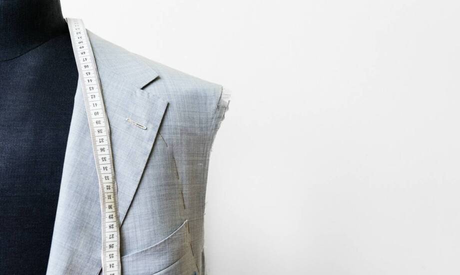 Wpływ kroju na komfort noszenia męskiego czarnego garnituru