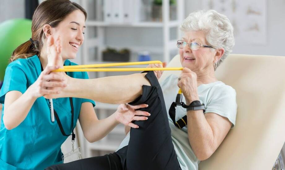 Rola indywidualnie dostosowanych planów rehabilitacji w zdrowiu seniorów