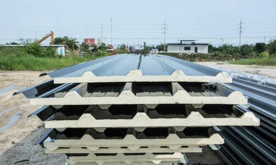 Zalety tanich dachowych blach w kontekście kosztów eksploatacji