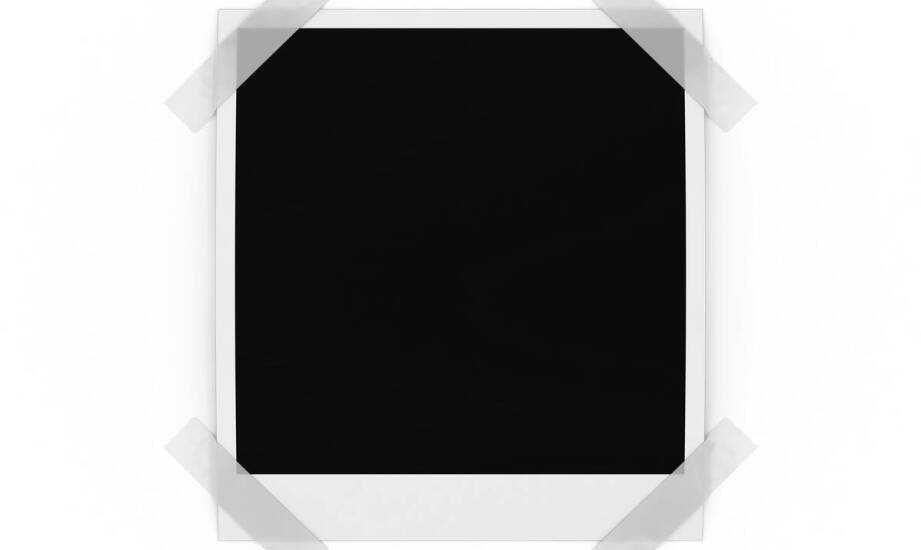 Passe-partout 30x30 – jak wpływa na postrzeganie czarno-białych zdjęć?