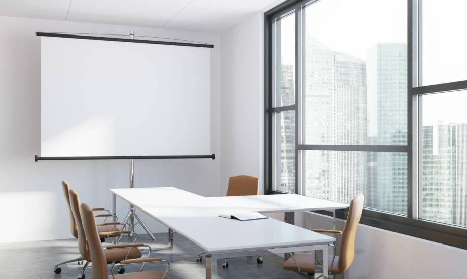 Konferencje i biznesowe spotkania w hotelach przy plaży