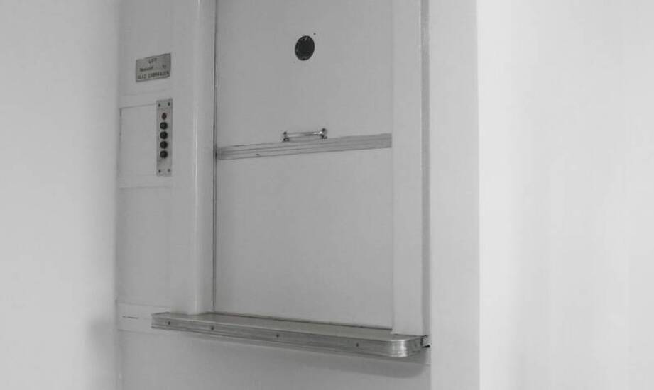 Drzwiczki rewizyjne 20x20 i ich integracja z nowoczesnymi systemami automatyki budynkowej