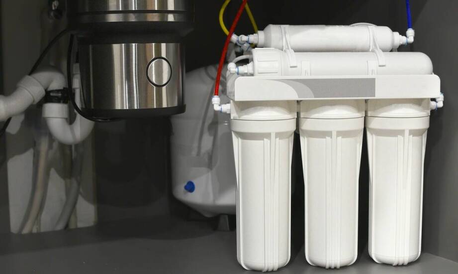 Jakie korzyści oferują narurowe filtry do wody w domowych systemach uzdatniania?