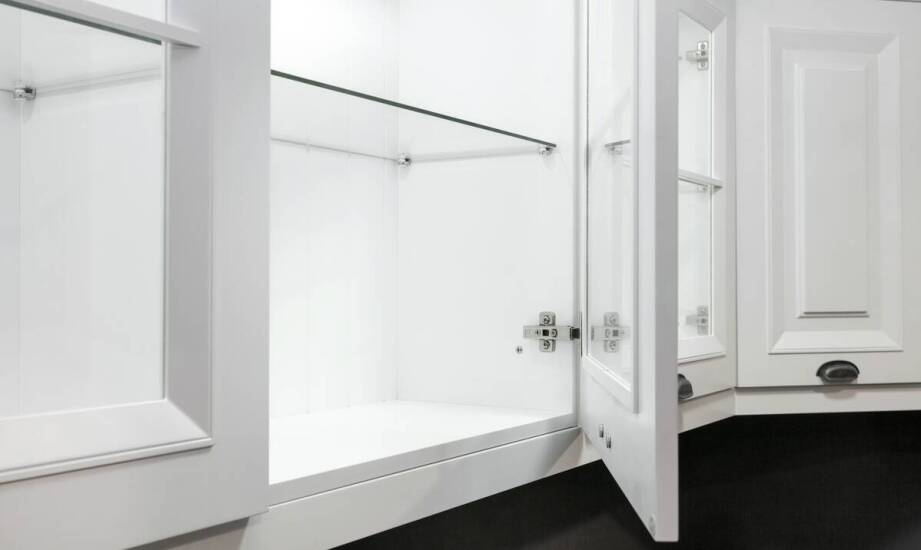 Jak pokrywy wpływają na estetykę i funkcjonalność systemów przechowywania kuchennych?