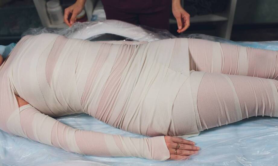 Jak działa body wrapping?