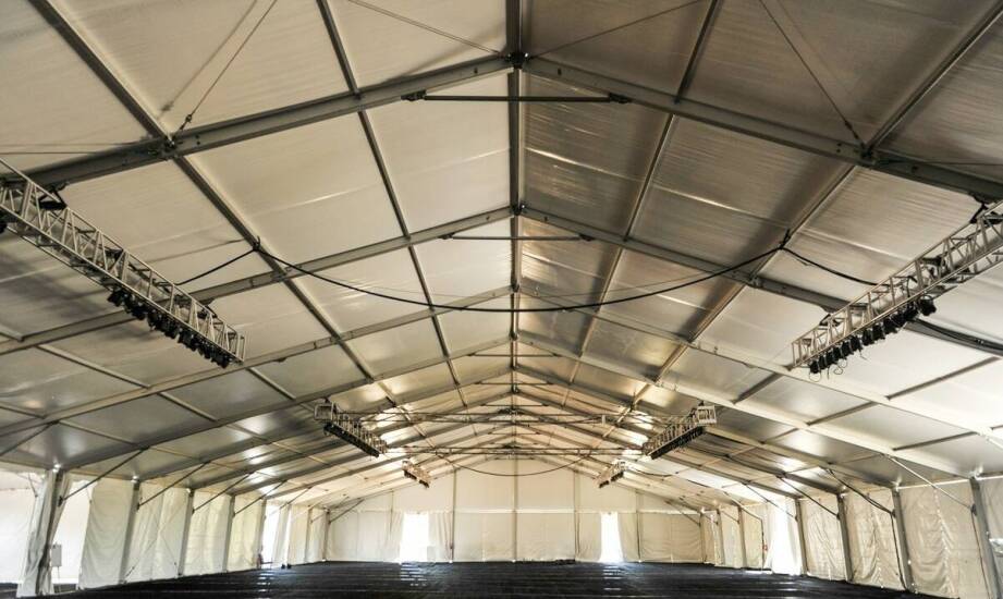 Efektywność energetyczna namiotowych hal dzięki stalowym konstrukcjom