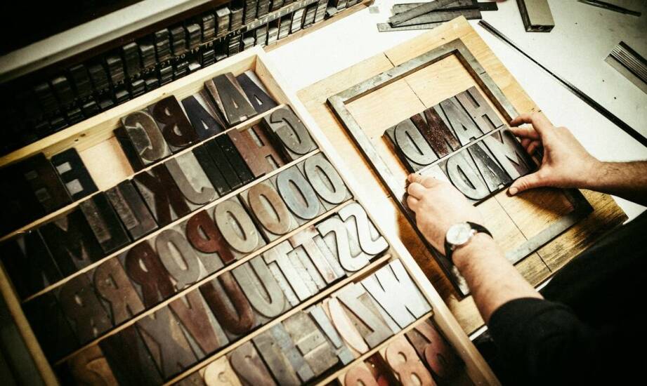 Szlachetne metale w produkcji liter: jakie dają możliwości?