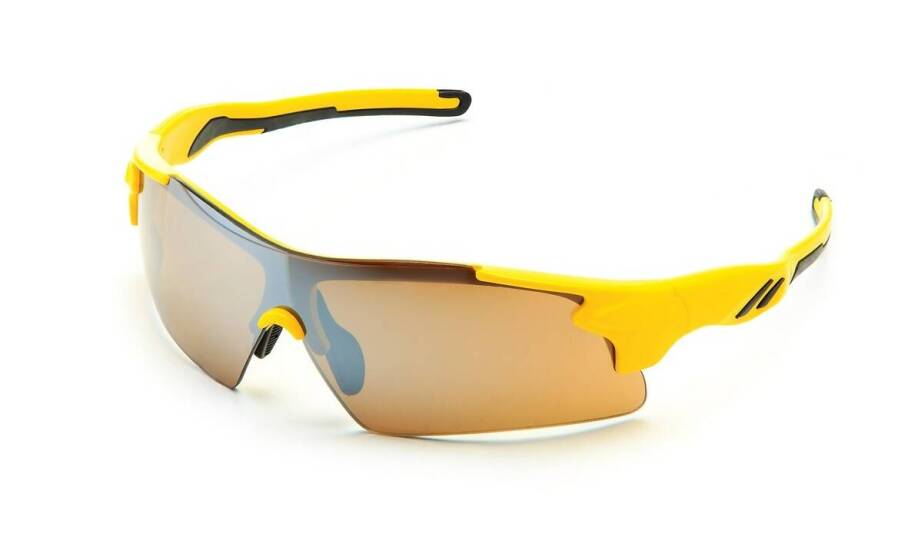 Jak dobrać szkła do okularów dla aktywnego stylu życia?