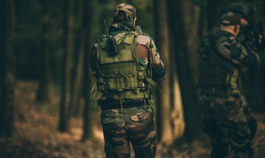 Jak wybrać odpowiedni ghillie kamuflaż do różnych środowisk?