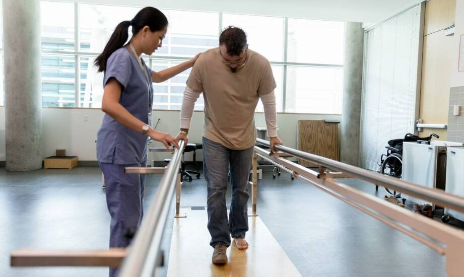 Jak zamknięty ośrodek leczenia uzależnień wpływa na proces rehabilitacji u pacjentów?