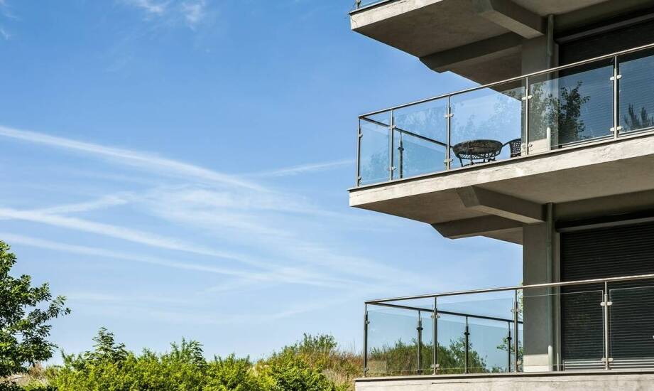 Jakie korzyści oferują mieszkania z balkonami w Kołobrzegu?