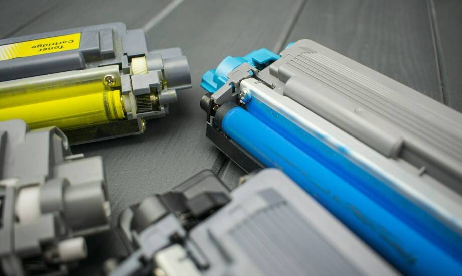 Technologia w tonerach OKI – co warto wiedzieć przed zakupem?