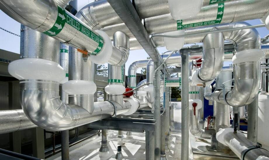 Jak chłodzenie lodową wodą wpływa na efektywność energetyczną?