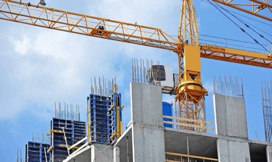 Dźwigi w Rzeszowie: jakie korzyści niesie współpraca z lokalnymi dostawcami?