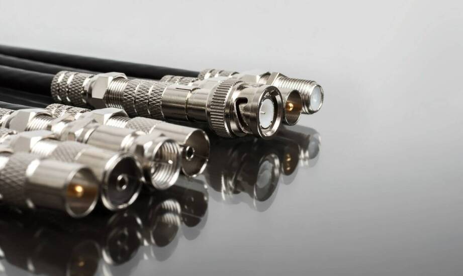 Estetyka i funkcjonalność – aluminiowe łączniki w nowoczesnych wnętrzach