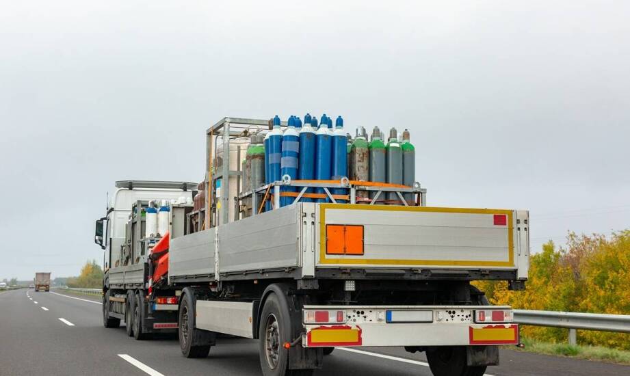 Wpływ prawnych regulacji na bezpieczeństwo transportu gazów ADR