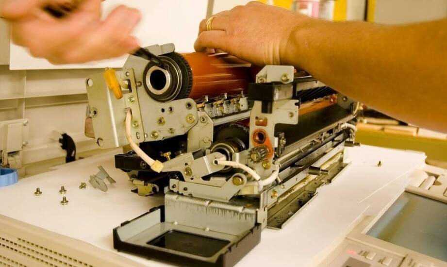 Serwis używanych kserokopiarek – co warto wiedzieć?