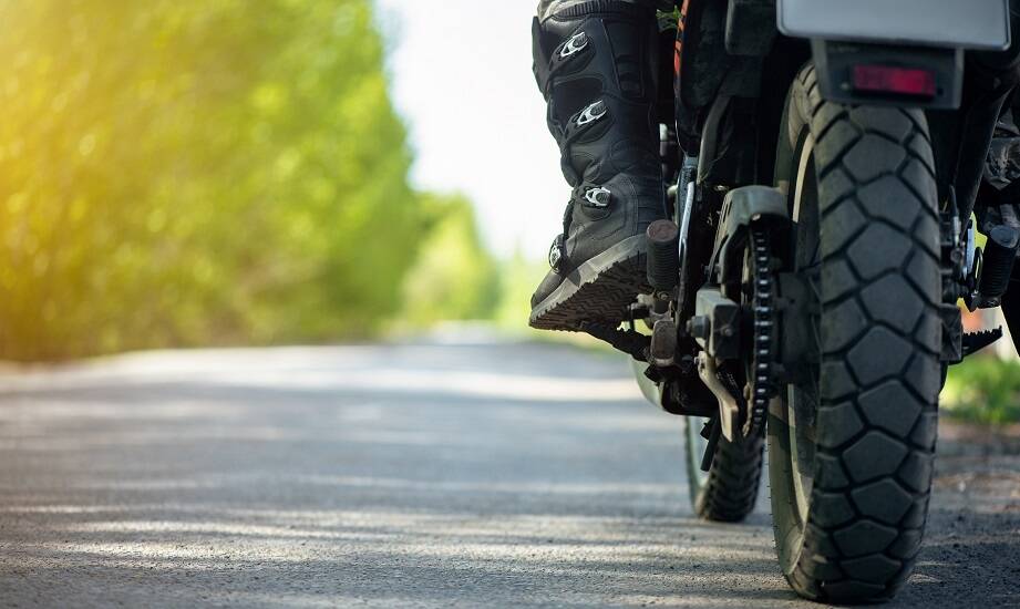 Innowacje w crash padach w CB650R – czego się spodziewać?