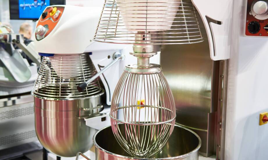 Innowacyjne blendery i shakery – co nowego oferuje rynek gastronomiczny?